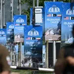 Διπλωματικό θρίλερ στο Ισλαμαμπάντ: Έμμεσες επαφές ΗΠΑ – Ιράν με φόντο τα πυρηνικά και τα Στενά του Ορμούζ