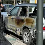 Ελληνικό: Ανατροπή φορτηγού στη λεωφόρο Βουλιαγμένης με έναν εγκλωβισμένο