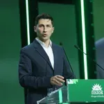 Παύλος Χρηστίδης: «Το ΠΑΣΟΚ έκανε Διαύγεια, Open Gov και ΑΣΕΠ, η ΝΔ ΟΠΕΚΕΠΕ, “Φραπέδες” και “Χασάπηδες”»