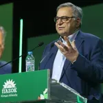 Νίκος Χριστοδουλάκης: «Διπλή πίεση στην Οικονομία» – «Τα πλεονάσματα επιτρέπουν στην κυβέρνηση να οργανώνει έναν εκλογικό μηχανισμό προσέλκυσης ψηφοφόρων»