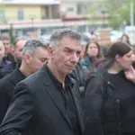 Το τελευταίο αντίο στον Στέφανο Μπορμπόκη – Η βαθιά συγκίνηση του αδελφού του (φωτό)