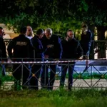 Δολοφονία 25χρονου στον Άγιο Δημήτριο: Στο «μικροσκόπιο» της ΕΛ.ΑΣ. το μαχαίρι και τα κίνητρα – Το «αντίο» του αξιωματικού της ΕΛ.ΑΣ στον γιο του