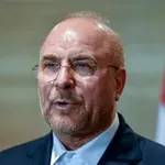 Ιράν προς ΗΠΑ: «Επτά εκατομμύρια Ιρανοί σάς περιμένουμε έτοιμοι και οπλισμένοι» – Επιθέσεις ένθεν κακείθεν