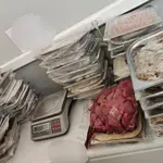 Πάσχα 2026: Σαρωτικοί έλεγχοι στην αγορά της Αττικής – Κατασχέθηκαν 11 τόνοι ακατάλληλου κρέατος από την Περιφέρεια