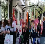 Εορταστικό ωράριο Πάσχα 2026: Πώς θα λειτουργήσουν τα καταστήματα όλη τη Μεγάλη Εβδομάδα