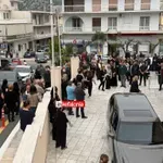 Κεφαλονιά: Το σπαρακτικό «αντίο» στη 19χρονη Μυρτώ  – «Δύσκολη μέρα, έχω τον γάμο και την κηδεία της κόρης μου μαζί»