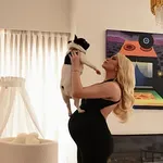 Κατερίνα Καινούργιου: Οι φωτογραφίες της λίγο πριν γεννήσει – Αντίστροφη μέτρηση, γράφει