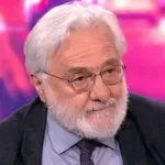 Γιάννης Σμαραγδής: «Στα γυρίσματα της ταινίας υπήρξαν στιγμές που με μάζευαν από το πάτωμα γιατί έβαζα τα κλάματα»
