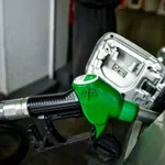Καύσιμα: Τα 150 ευρώ βενζίνης έγιναν 188 – Τα 500 ευρώ για θέρμανση μπορεί να γίνουν 776