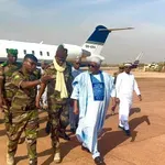 Νεκρός ο υπουργός Άμυνας του Μάλι εν μέσω συντονισμένων επιθέσεων σε όλη τη χώρα