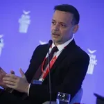 Χάρης Δούκας: «Ναι» σε μετεκλογική συνεργασία και με Τσίπρα – «Όχι» με ΝΔ