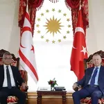 Ερντογάν-Ερχιουρμάν: «Ευρωπαϊκές δυνάμεις στην Κύπρο με το πρόσχημα του πολέμου δεν θα καταστούν μόνιμες»