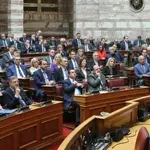 Συνεδριάζει η ΚΟ της ΝΔ: Τα παράπονα βουλευτών στο τραπέζι – Πάνω από 40 παίρνουν τον λόγο