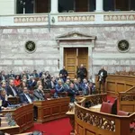 Ποιοι θα ήταν βουλευτές σήμερα αν ίσχυε το ασυμβίβαστο βουλευτή-υπουργού (Ονόματα)
