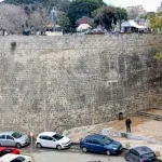 Τραγωδία στο Ηράκλειο: Κατέληξε ο 94χρονος μετά την πτώση από τα ενετικά τείχη