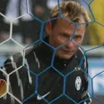 Σοκ στο ευρωπαϊκό ποδόσφαιρο: Νεκρός σε τροχαίο ο παλαίμαχος τερματοφύλακας Αλεξάντερ Μάνινγκερ