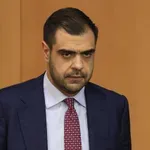 Μαρινάκης για τα συνθήματα στο σπίτι της Βολουδάκη: «Οργανωμένη προσπάθεια εκφοβισμού – Έχουμε απέναντί μας εγκληματίες»