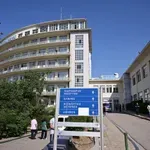 Παράσυρση στη Λιοσίων: Σε κρίσιμη κατάσταση η 16χρονη στο ΚΑΤ – Ξεκινά προσπάθεια αφύπνισης (Βίντεο)