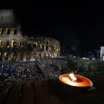 Ο πάπας Λέων θα σηκώσει τον Σταυρό σε όλες τις στάσεις της τελετής για τη Μεγάλη Παρασκευή