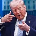 Πολεμικό τελεσίγραφο Τραμπ στο Ιράν: «Ή συμφωνία ή ισοπέδωση με βομβαρδισμούς»