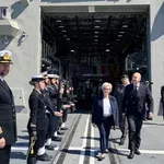 Δένδιας – Βοτρέν: Συνάντηση στη φρεγάτα «ΚΙΜΩΝ» για την ενίσχυση των αμυντικών σχέσεων Ελλάδας – Γαλλίας