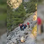 Χίος: Σώος απεγλωβίστηκε 62χρονος το αυτοκίνητο του οποίου έπεσε σε γκρεμό