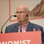 Επιμένει ο Γεράσιμος Παπαδόπουλος: «Πιθανός ισχυρός σεισμός στον Κορινθιακό» – «Το ηφαίστειο της Σαντορίνης κάποια στιγμή θα ξυπνήσει»