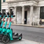 Μεγάλη αύξηση των τροχαίων με ηλεκτρικά πατίνια, με θύματα ανήλικους χρήστες – Τι δείχνουν οι αριθμοί