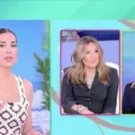 Σταματίνα Τσιμτσιλή για Σία Κοσιώνη: Η αποκάλυψη για την πρόωρη αποχώρησή της από τον ΣΚΑΪ – «Ήθελε να μείνει έναν χρόνο ακόμη»