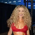 Antigoni Buxton: Αυτό είναι το μίνι λευκό φόρεμα που θα βάλει στη Eurovision