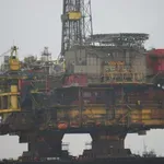 Πετρέλαιο: Οι ελπίδες για τερματισμό του πολέμου έριξαν τις τιμές κάτω από τα 100 δολάρια