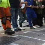 Eurostat: Οι Έλληνες εργάζονται περισσότερο από όλους στην ΕΕ