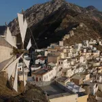Η Κάρπαθος ανάμεσα στους «μυστικούς πολύτιμους λίθους» της Μεσογείου που προσφέρουν εμπειρίες ζωής