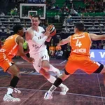 Βαλένθια – Ρεάλ 90-105: Στον τελικό της Euroleague με Ολυμπιακό η Βασίλισσα – MVP o Χεζόνια