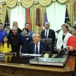 Νέες απειλές Τραμπ: Το Ιράν θα εξαφανιστεί – Να υψώσει λευκή σημαία και να παραδοθεί (Βίντεο)