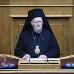 Η ιστορική ομιλία του Οικουμενικού Πατριάρχη Βαρθολομαίου στη Βουλή: «Η ειρήνη ήταν πάντοτε κατάκτηση, ποτέ αυτονόητη» (Βίντεο)