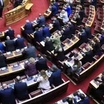 Στη Βουλή η πρόταση νόμου του ΠΑΣΟΚ για το ιδιωτικό χρέος – Τα 13 βασικά σημεία
