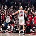 Basket League: Ολυμπιακός – Παναθηναϊκός 102-92 – Προβάδισμα τίτλου για τους «Ερυθρόλευκους (Βίντεο)