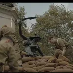 The Dig: Πώς το ιστορικό δράμα του Netflix κέρδισε ξανά το κοινό παρά τη συζήτηση για τις ηλικίες