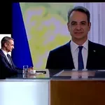 Τα μηνύματα Μητσοτάκη και σε ποιους τα στέλνει: Από τα «ήρεμα νερά» και τον Σαμαρά μέχρι τον Τσίπρα, την Καρυστιανού και το πολιτικό όριο του 2030