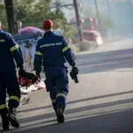 Εύβοια: Υπό έλεγχο η φωτιά στο Αλιβέρι – Οι φλόγες έφτασαν κοντά σε σπίτια