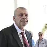Νίκος Καλογερόπουλος: Θρήνος στην κηδεία του – Ποιοι έδωσαν το «παρών»
