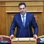 «Δεν έχεις 10 ευρώ για βενζίνη; Πάρε τα μέσα» – Η τοποθέτηση βουλευτή της ΝΔ για την ακρίβεια (Βίντεο)