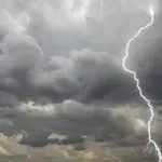 Κακοκαιρία: Πάνω από 25.000 κεραυνοί στη χώρα –  Νέα επιδείνωση από τα μεσάνυχτα (Βίντεο)