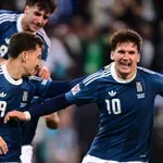 Γερμανία – Ελλάδα 0-1: «Auf Wiedersehen» με ιστορικό διπλό – Χρυσός Κουρμπέλης στο Άουγκσμπουργκ (Βίντεο)