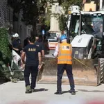 Έκρηξη στην Πλάκα: Στο μικροσκόπιο οι παλιές σωληνώσεις φωταερίου – Πού στρέφονται οι έρευνες
