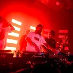 Thomas Bangalter: Το ήμισυ των Daft Punk επέστρεψε στις κονσόλες μετά από 16 χρόνια και το Centre Pompidou ήταν εκεί να τον υποδεχτεί