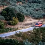 Συναγερμός στο Ρέθυμνο: «Γουρούνα» έπεσε σε γκρεμό- Εντοπίστηκε αναίσθητος ο οδηγός