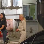 Γιώργος Μαζωνάκης: Στις φυλακές οδηγήθηκαν οι δύο γιατροί – Βίντεο από την άφιξή τους στον Κορυδαλλό