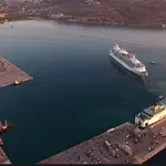 Χανιά: Έκτακτη άφιξη του κρουαζιερόπλοιου Queen Anne στη Σούδα λόγω κακοκαιρίας